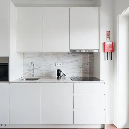 Apartamento Guestready - Almada 516 *